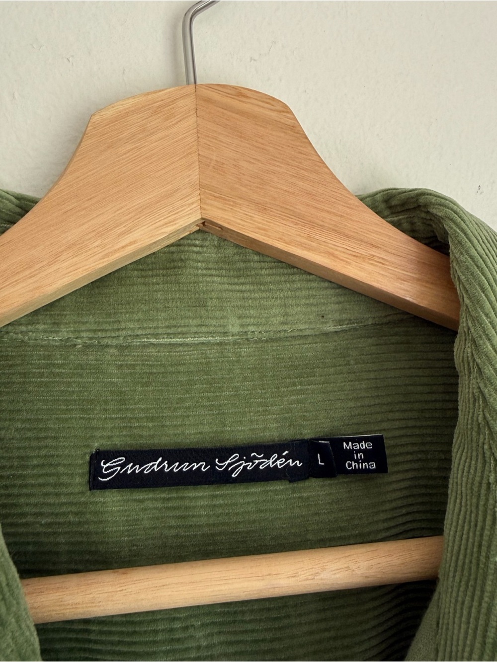 Gudrun Sjoden Oversized Corduroy Button-Down Shirt Organic Cotton in Green - Picture 5 of 5